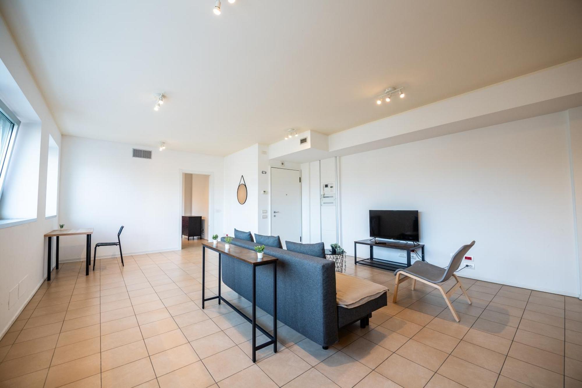 Апартаменти 350 M Dalla Stazione L Parcheggio Free L Nova Loft Парма Екстер'єр фото